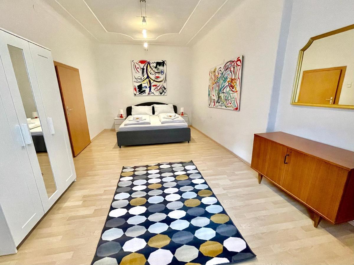 Apartment Zum Schlossberg - Top 1 Self Check-In Грац Екстериор снимка