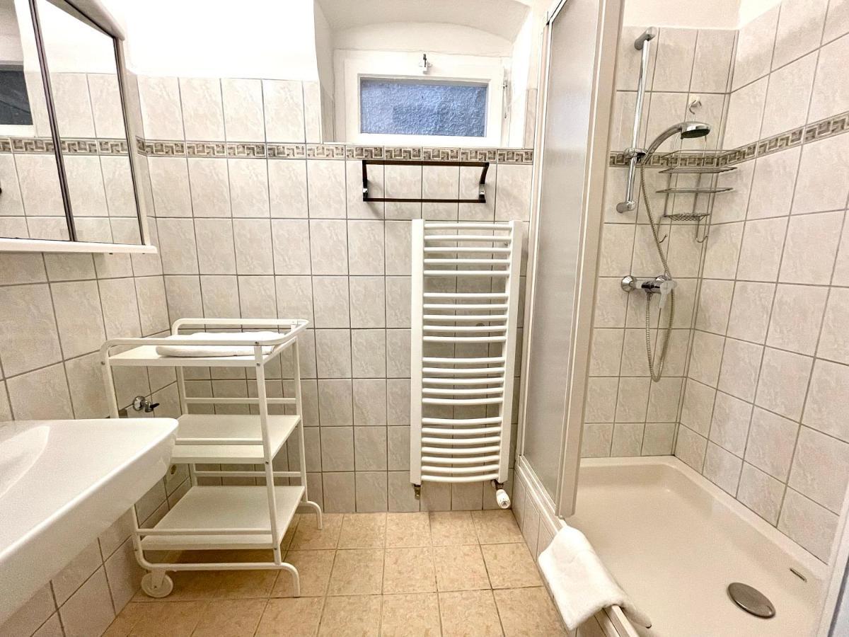 Apartment Zum Schlossberg - Top 1 Self Check-In Грац Екстериор снимка